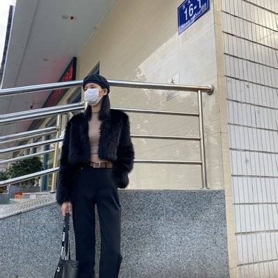 黑白模特