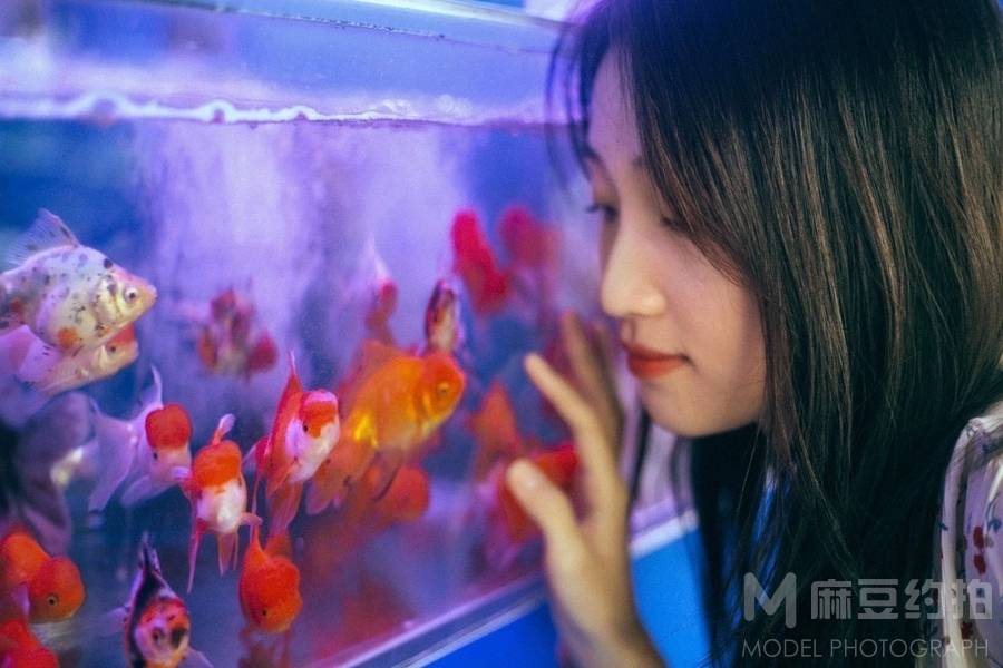 清新模特