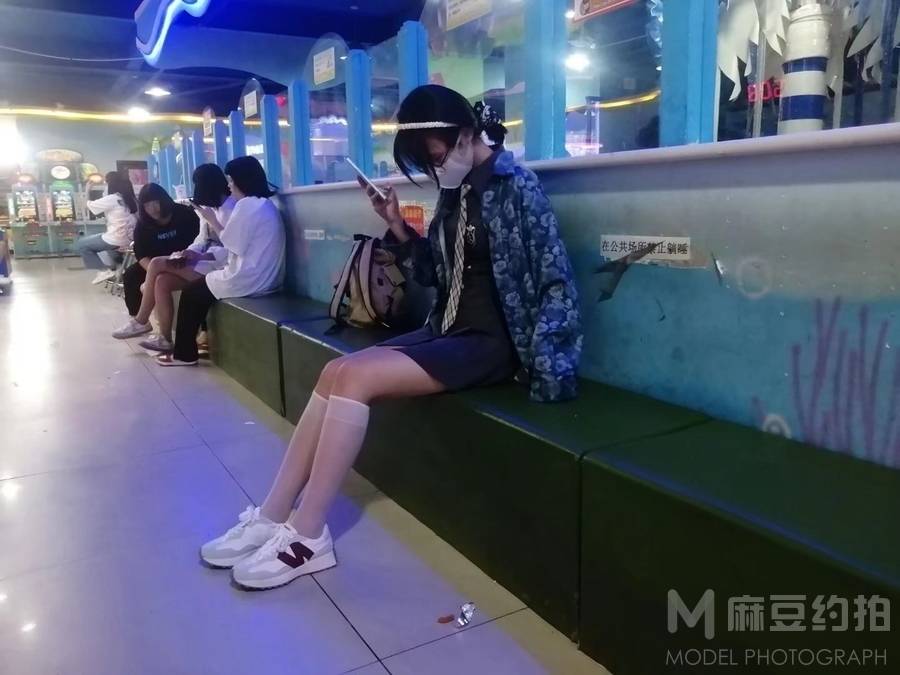 校园模特