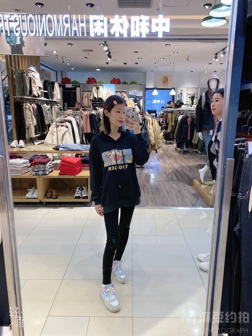 少女模特
