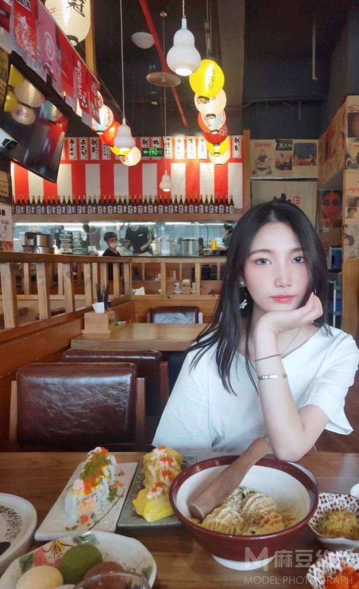 少女模特