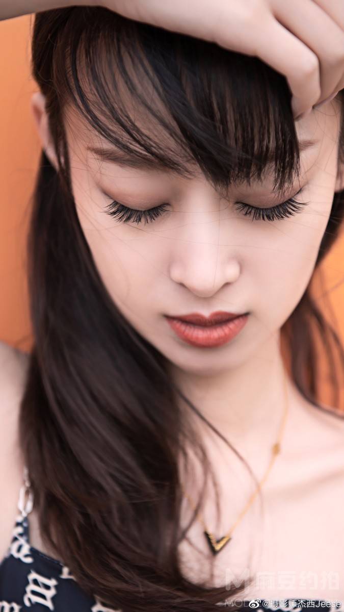 纪实模特
