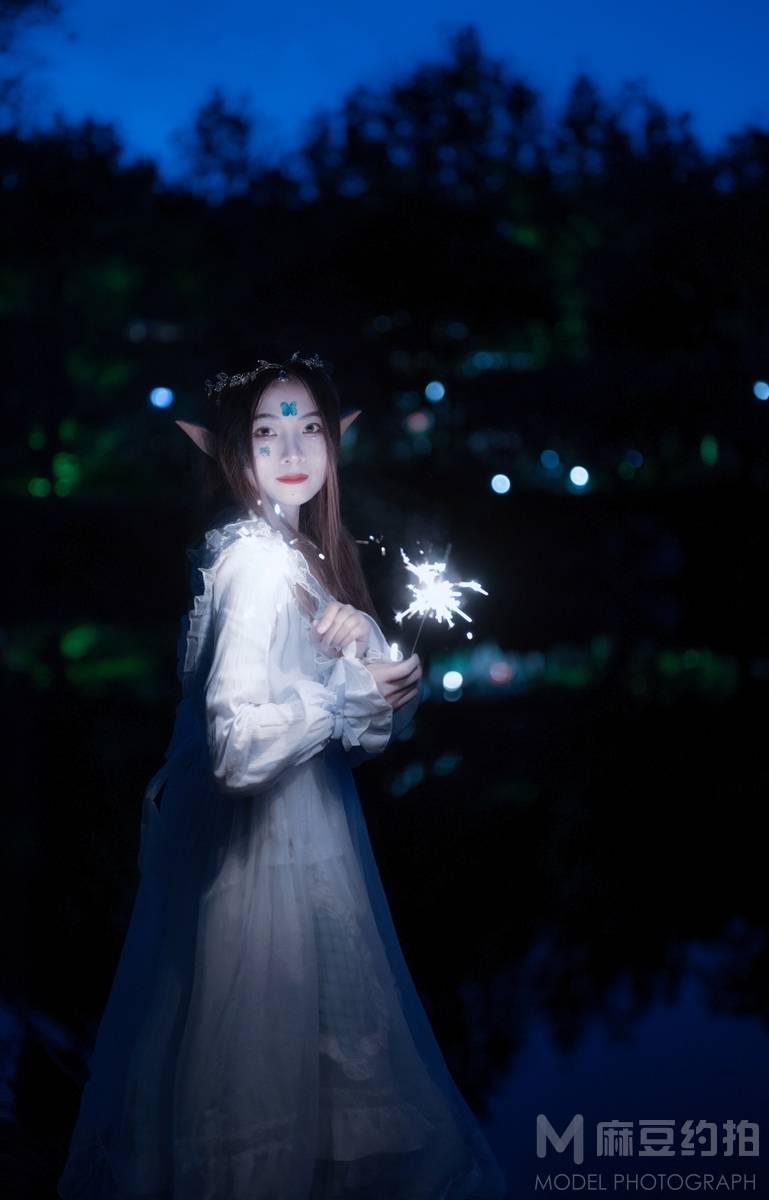 夜景模特