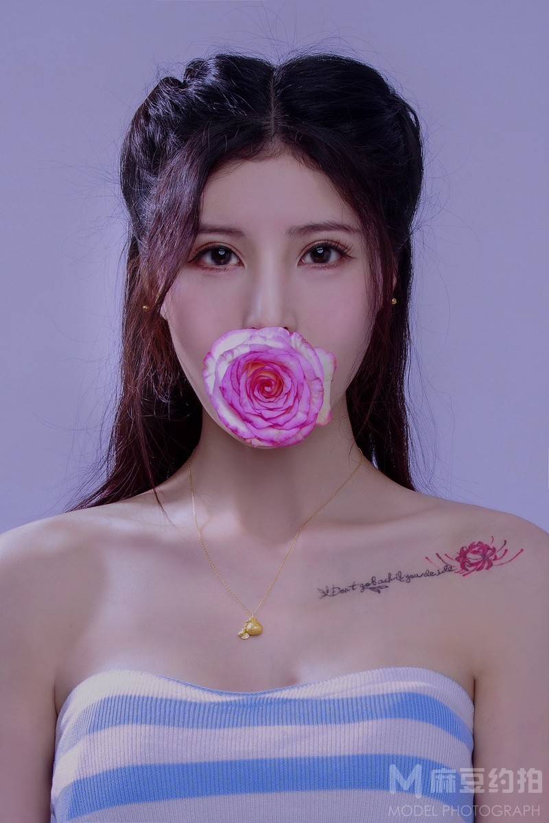 清新模特