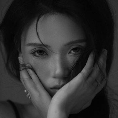 黑白模特