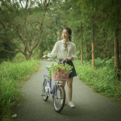 校园模特
