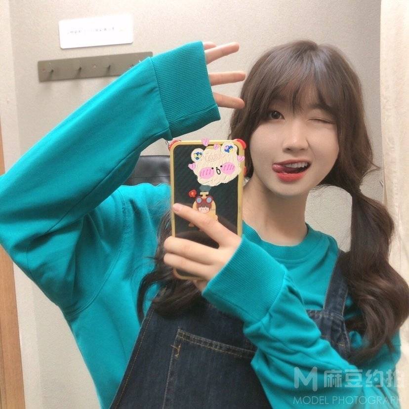 少女模特