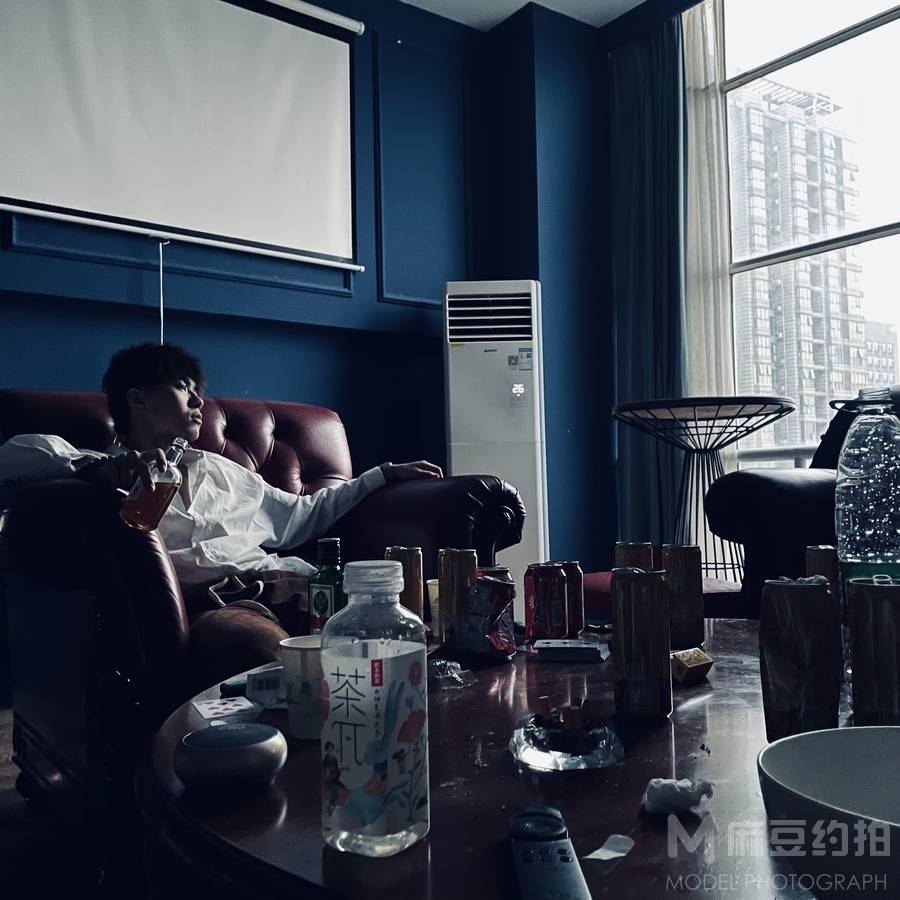 情侣模特
