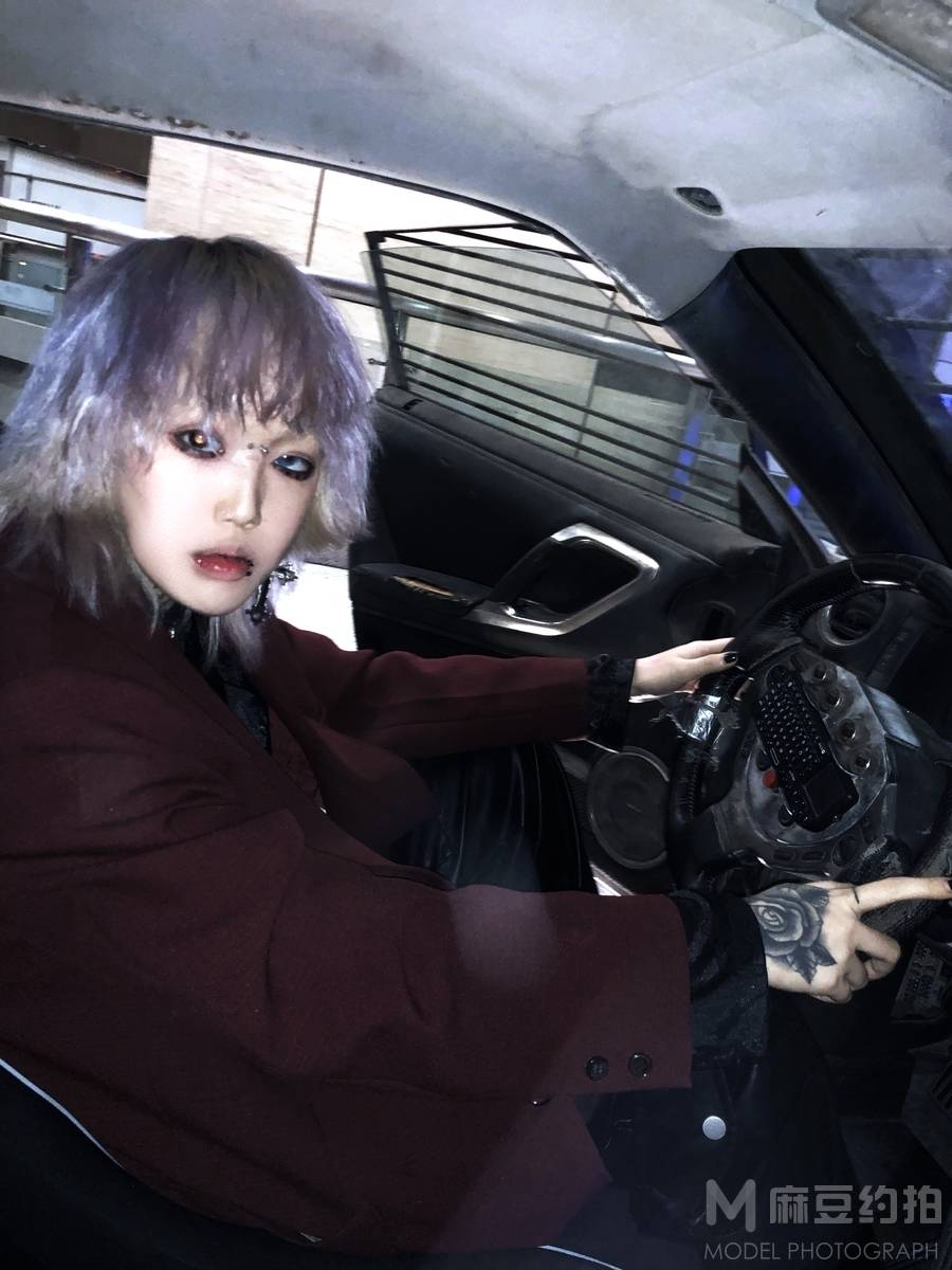 暗黑模特