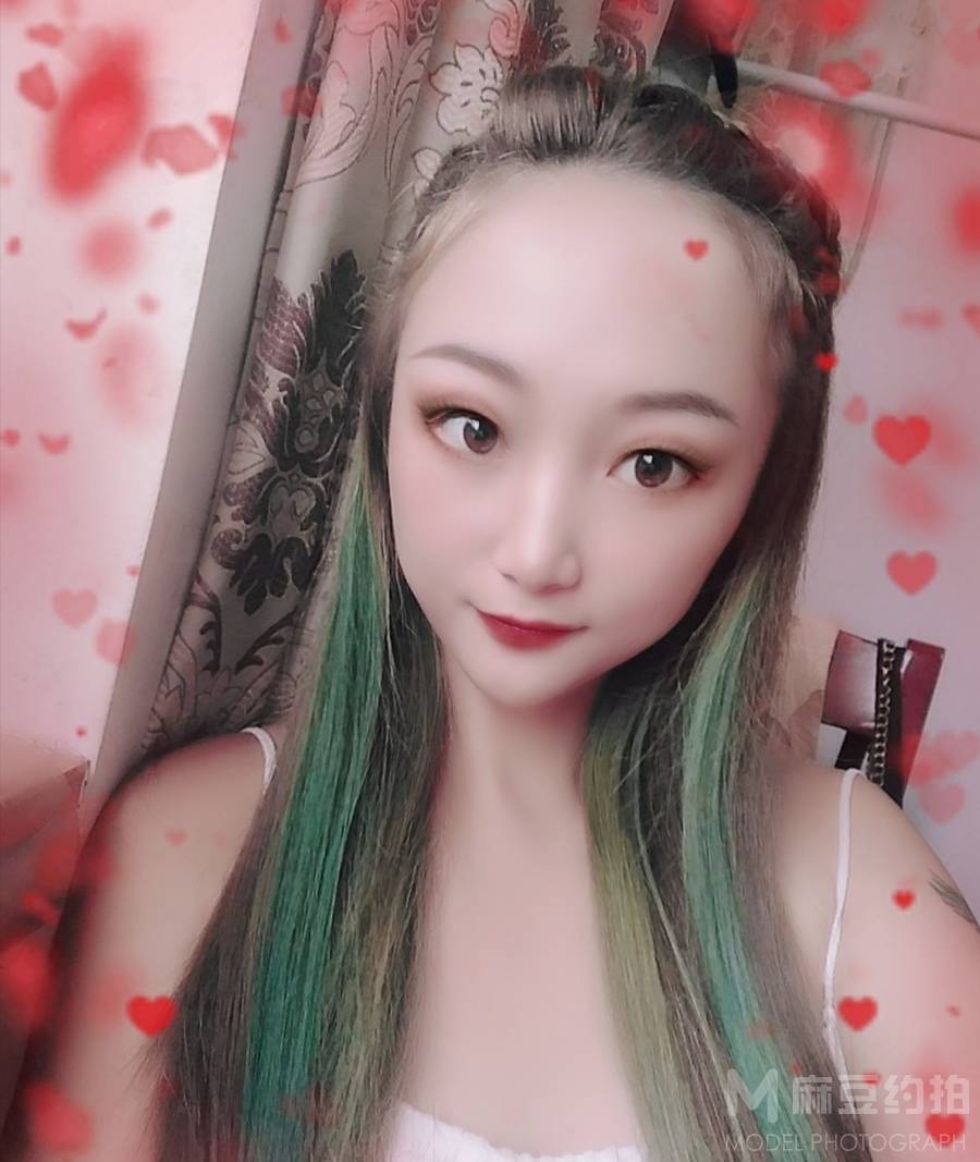 妆容模特
