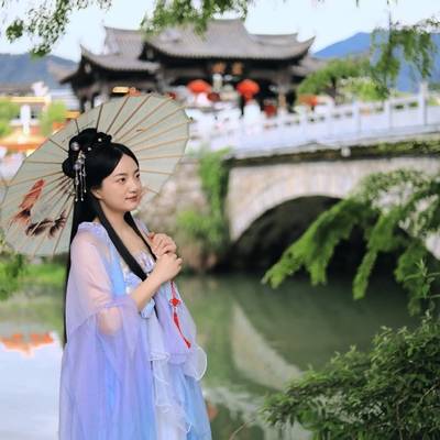汉服模特