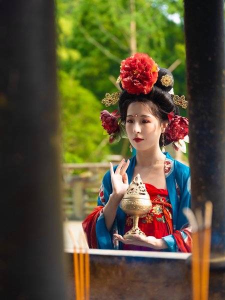 汉服模特
