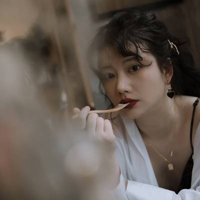 情绪模特