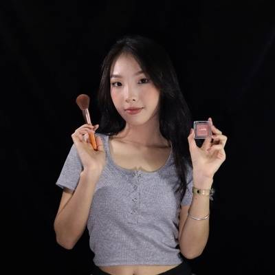 妆容模特