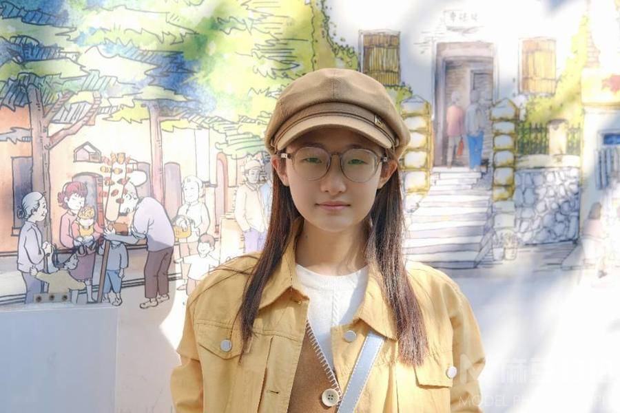 情绪模特