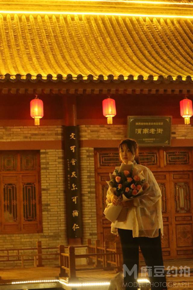 夜景模特