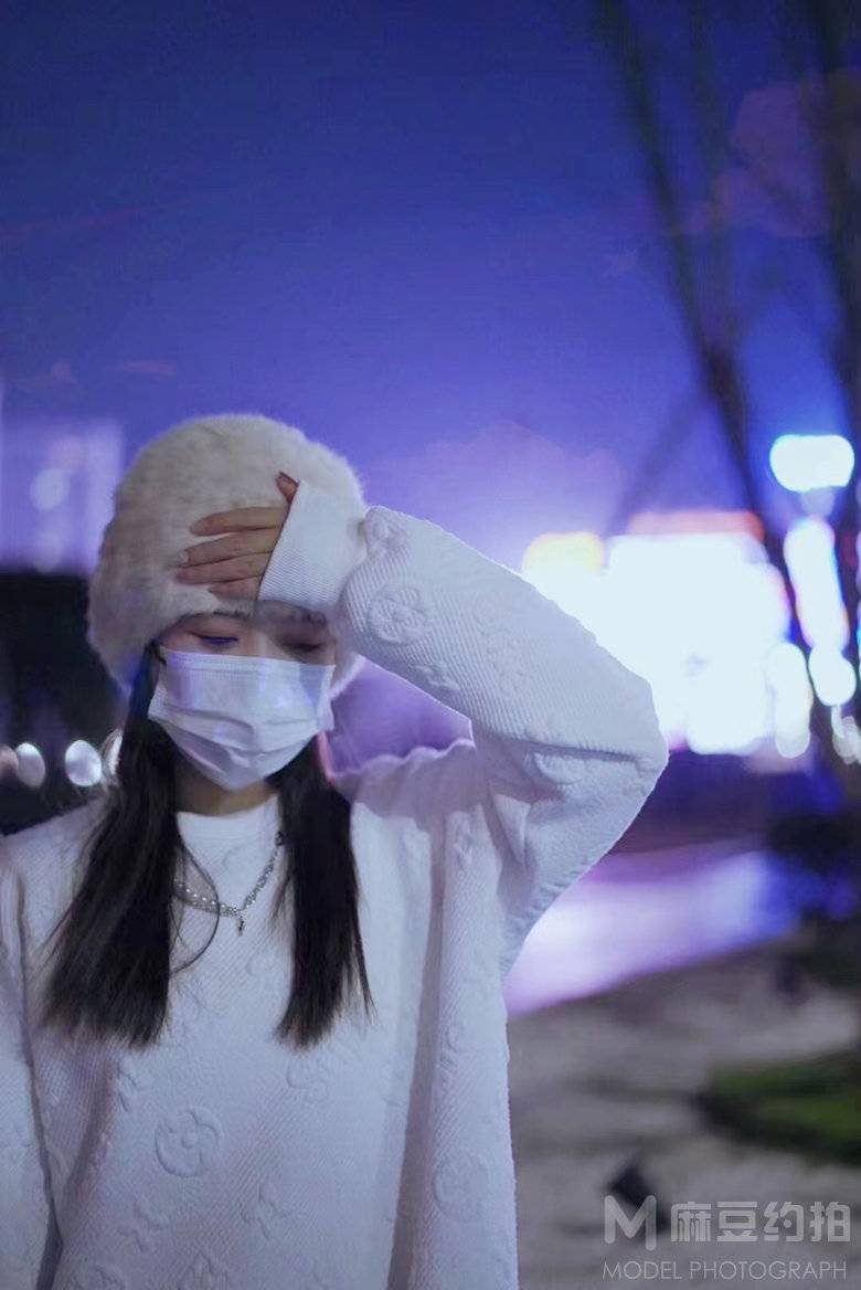 夜景模特
