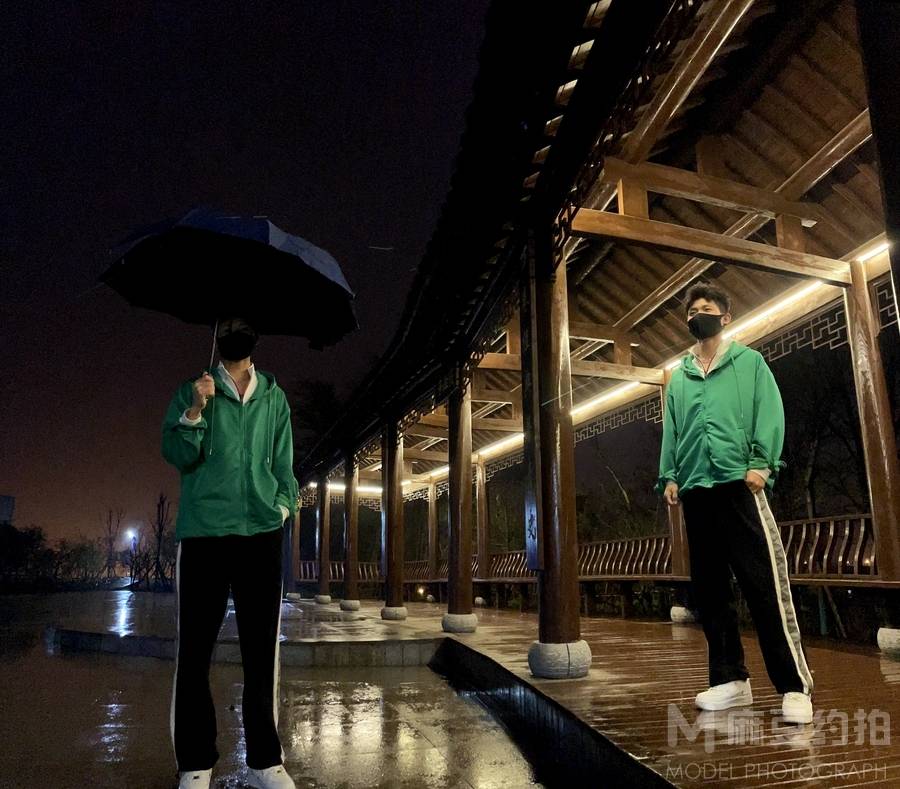 校园模特