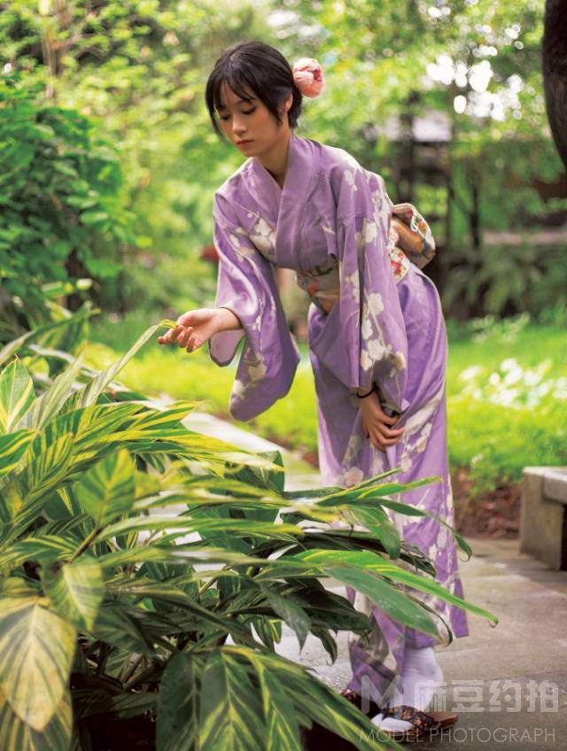 胶片模特