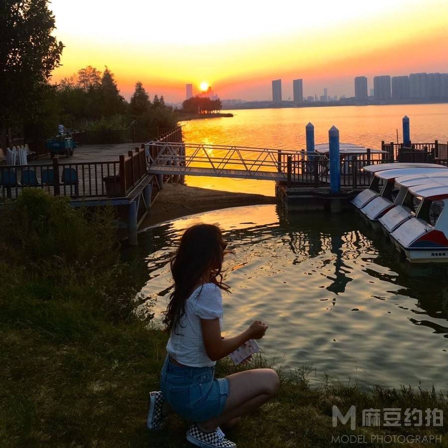 民国模特