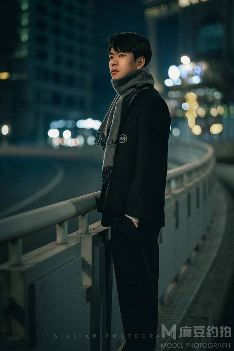 夜景模特