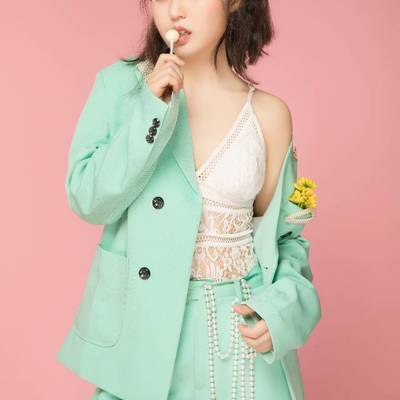 清新模特
