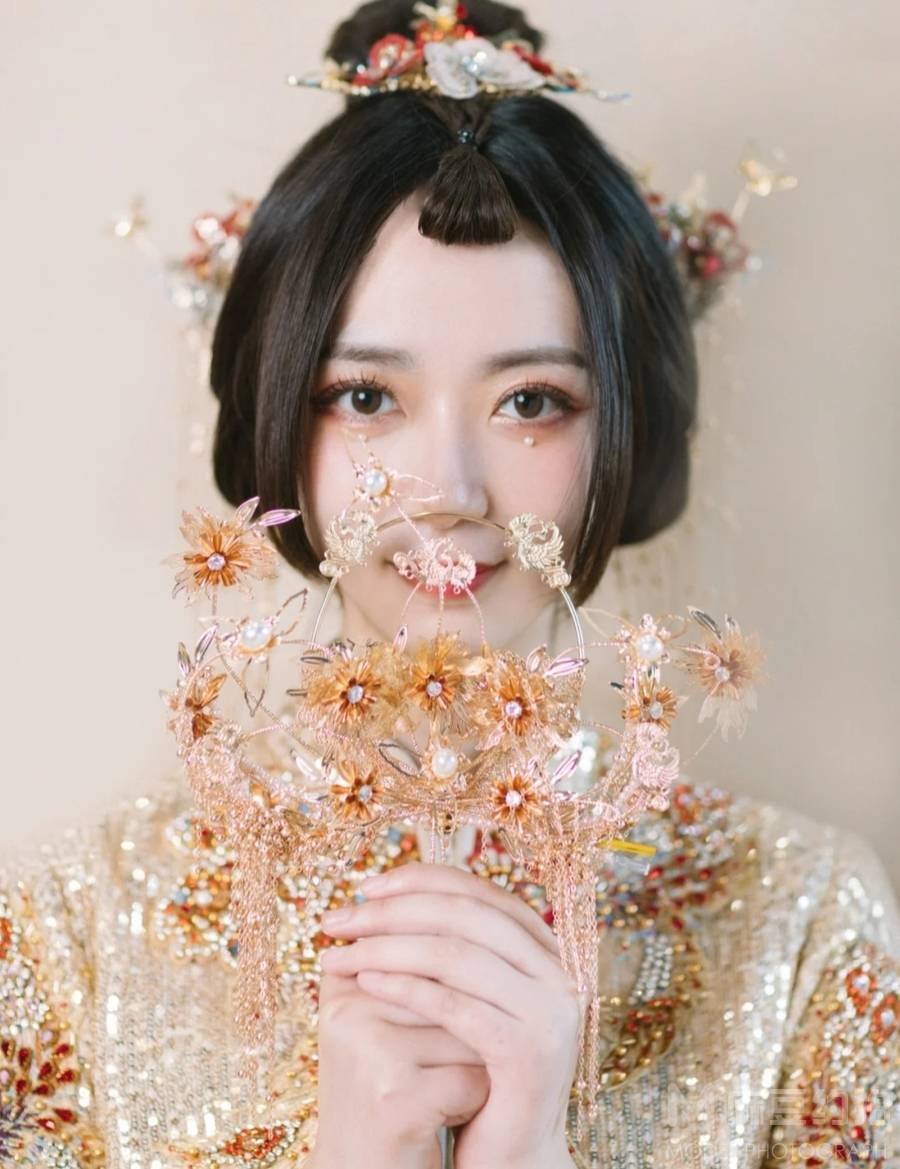 妆容模特