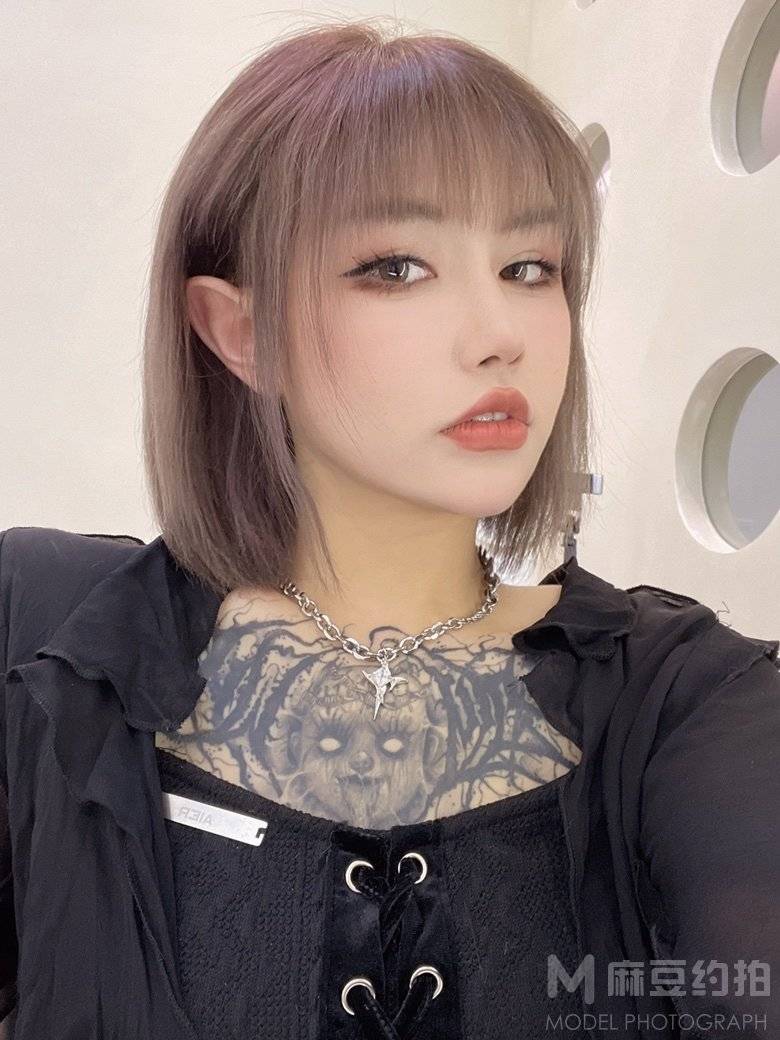 少女模特