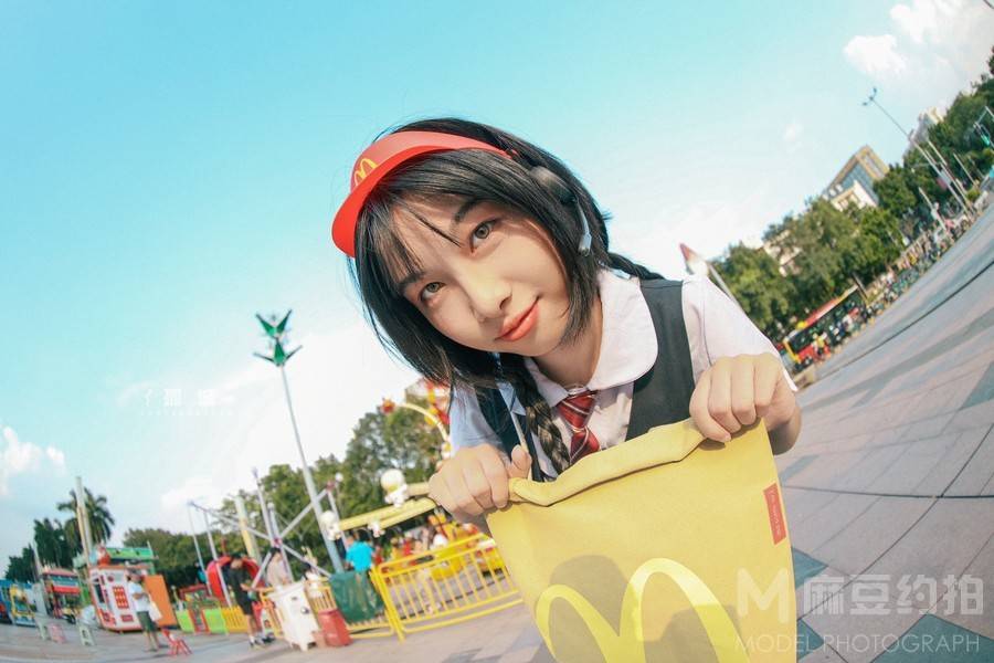 清新模特