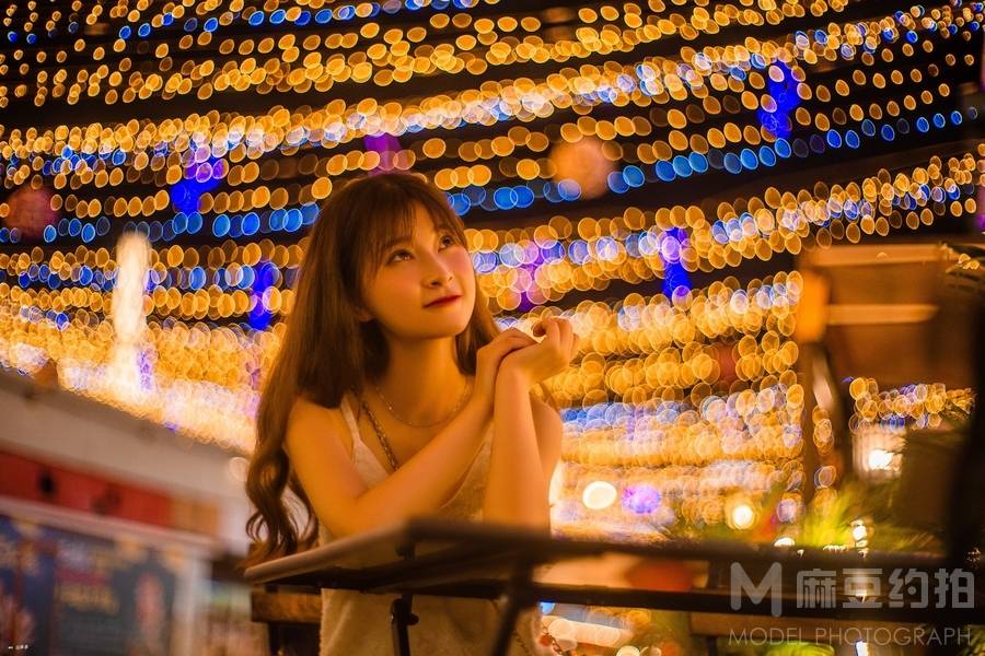 夜景模特