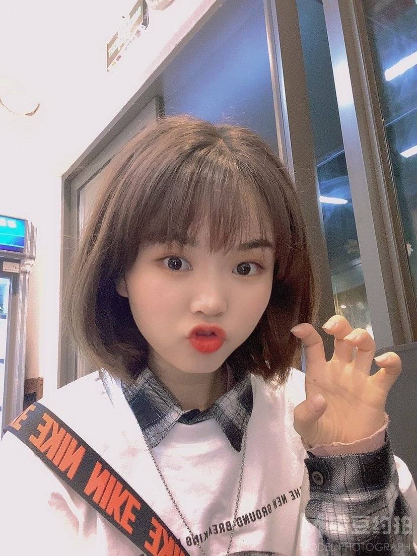 少女模特