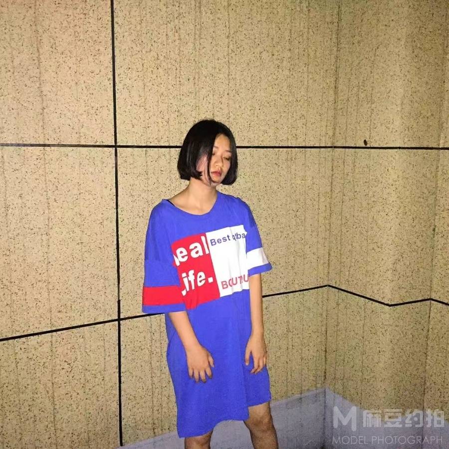 纪实模特