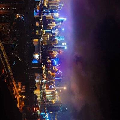 夜景模特