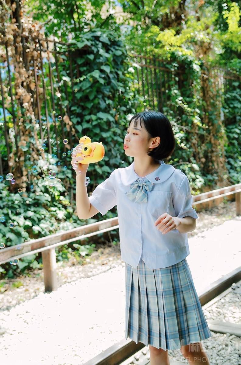 清新模特