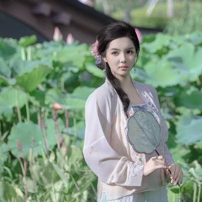 汉服模特