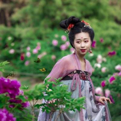 汉服模特