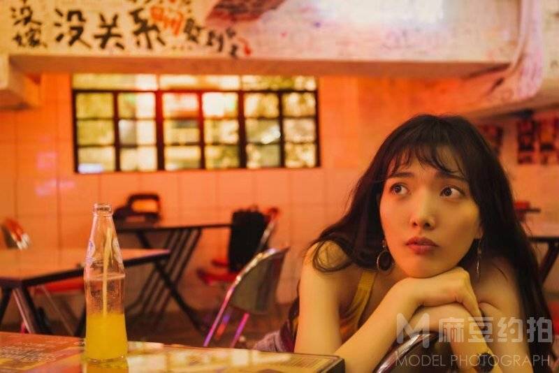清新模特
