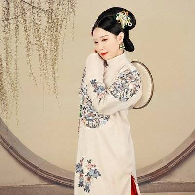 纪实模特