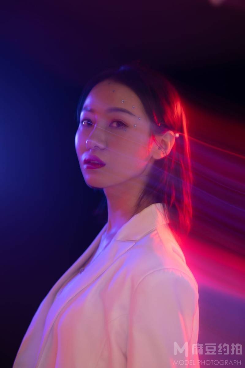 胶片模特