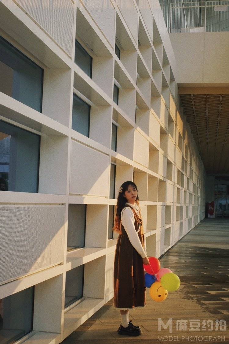 胶片模特