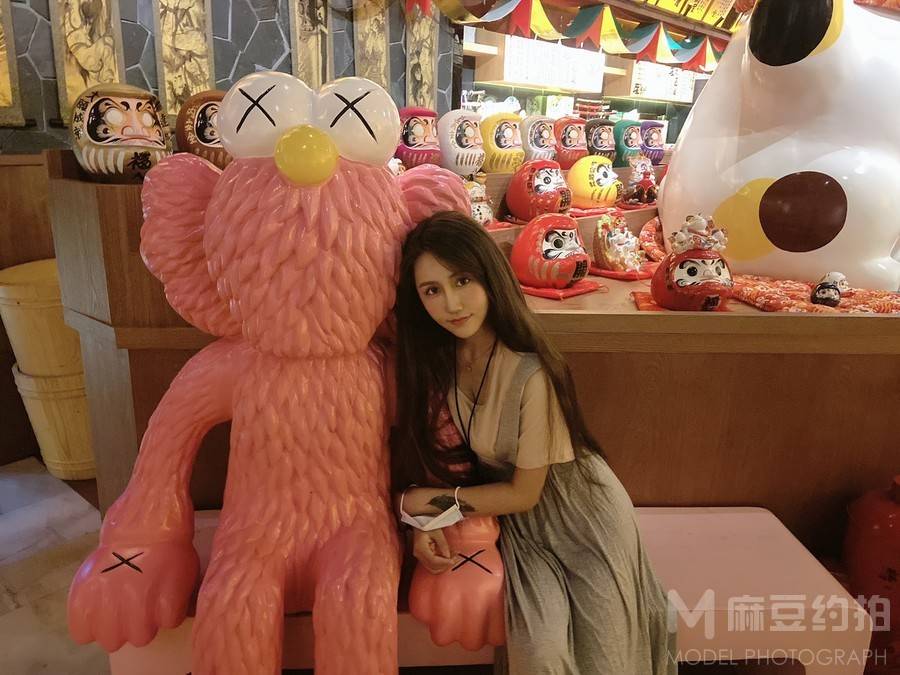 黑白模特