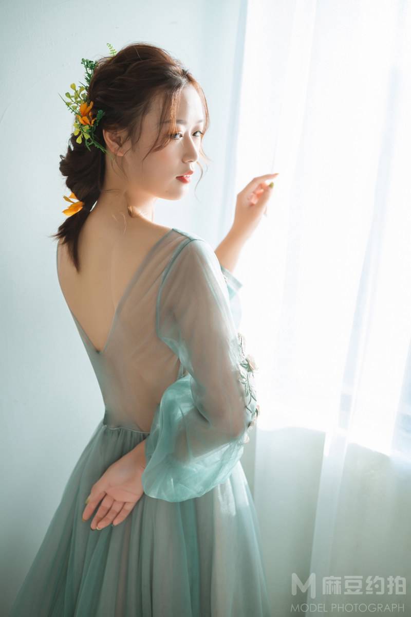 清新模特