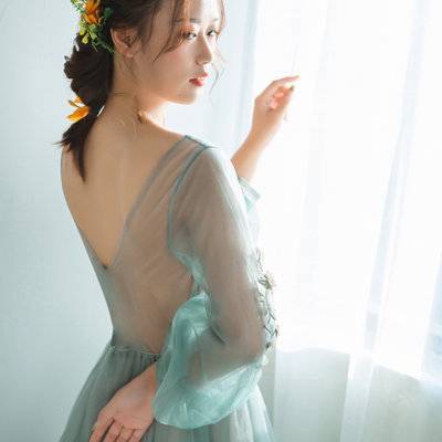 清新模特