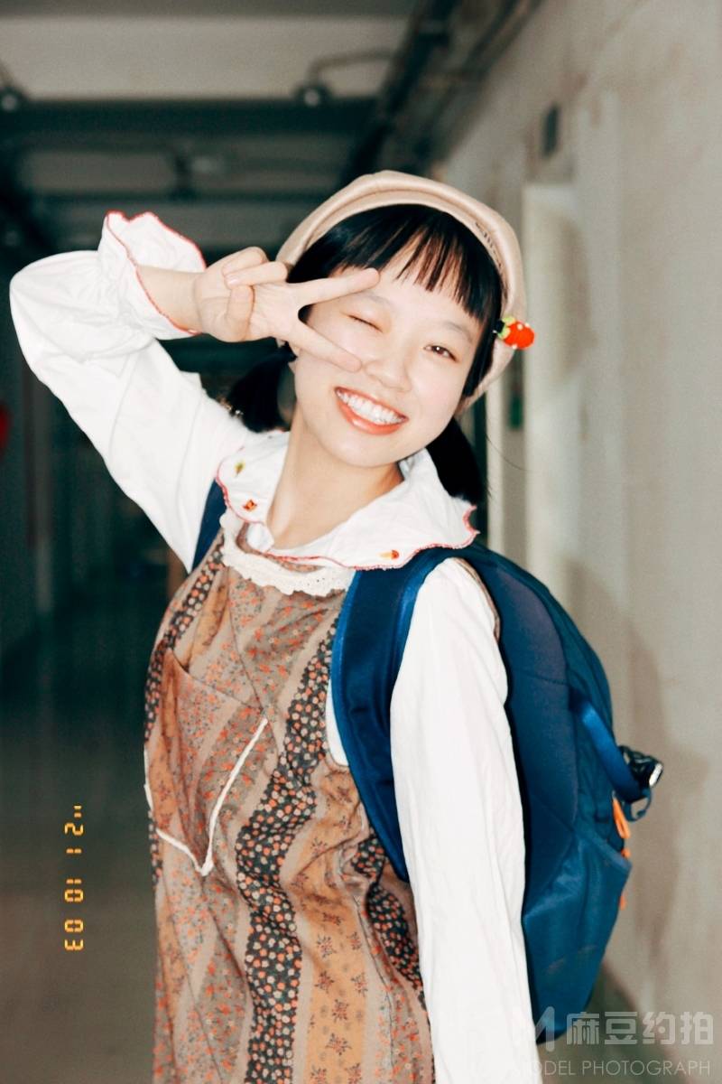胶片模特