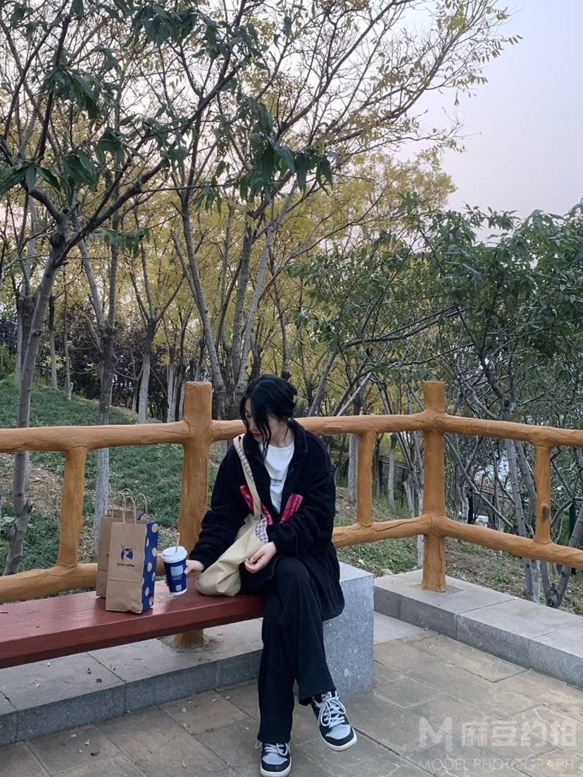 纪实模特