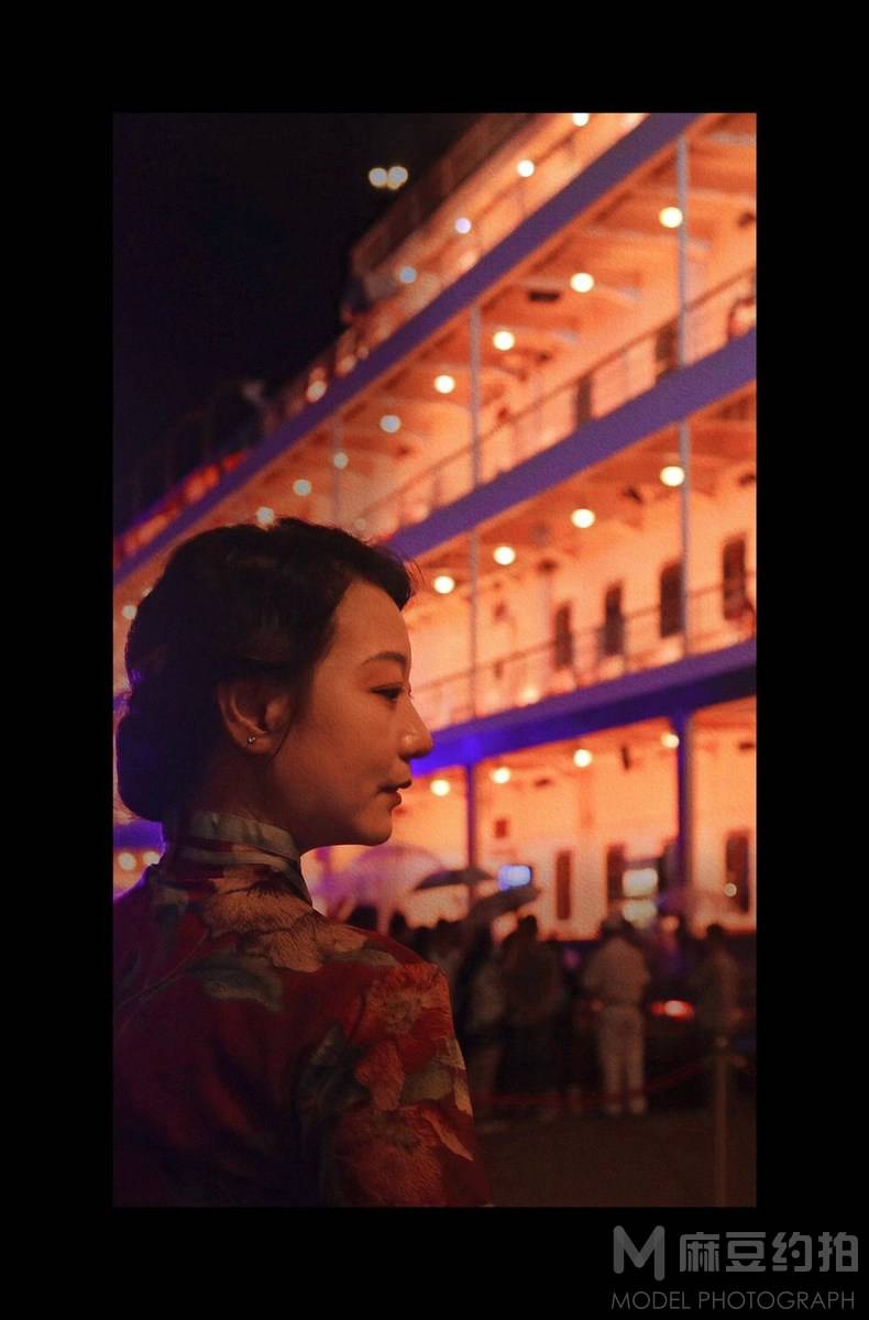 校园模特