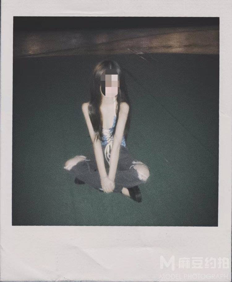 胶片模特