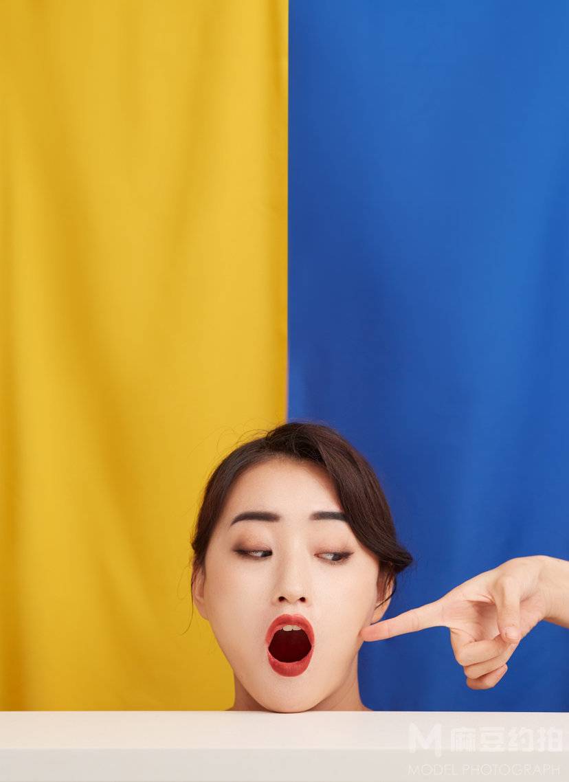 妆容模特
