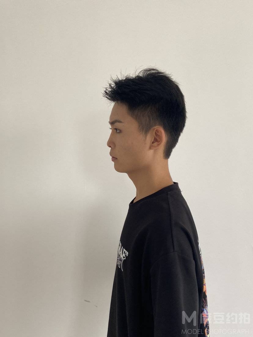 纪实模特