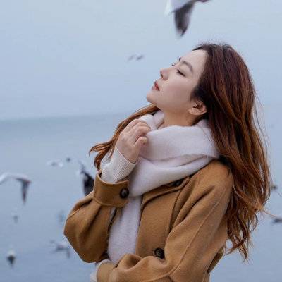 黑白模特